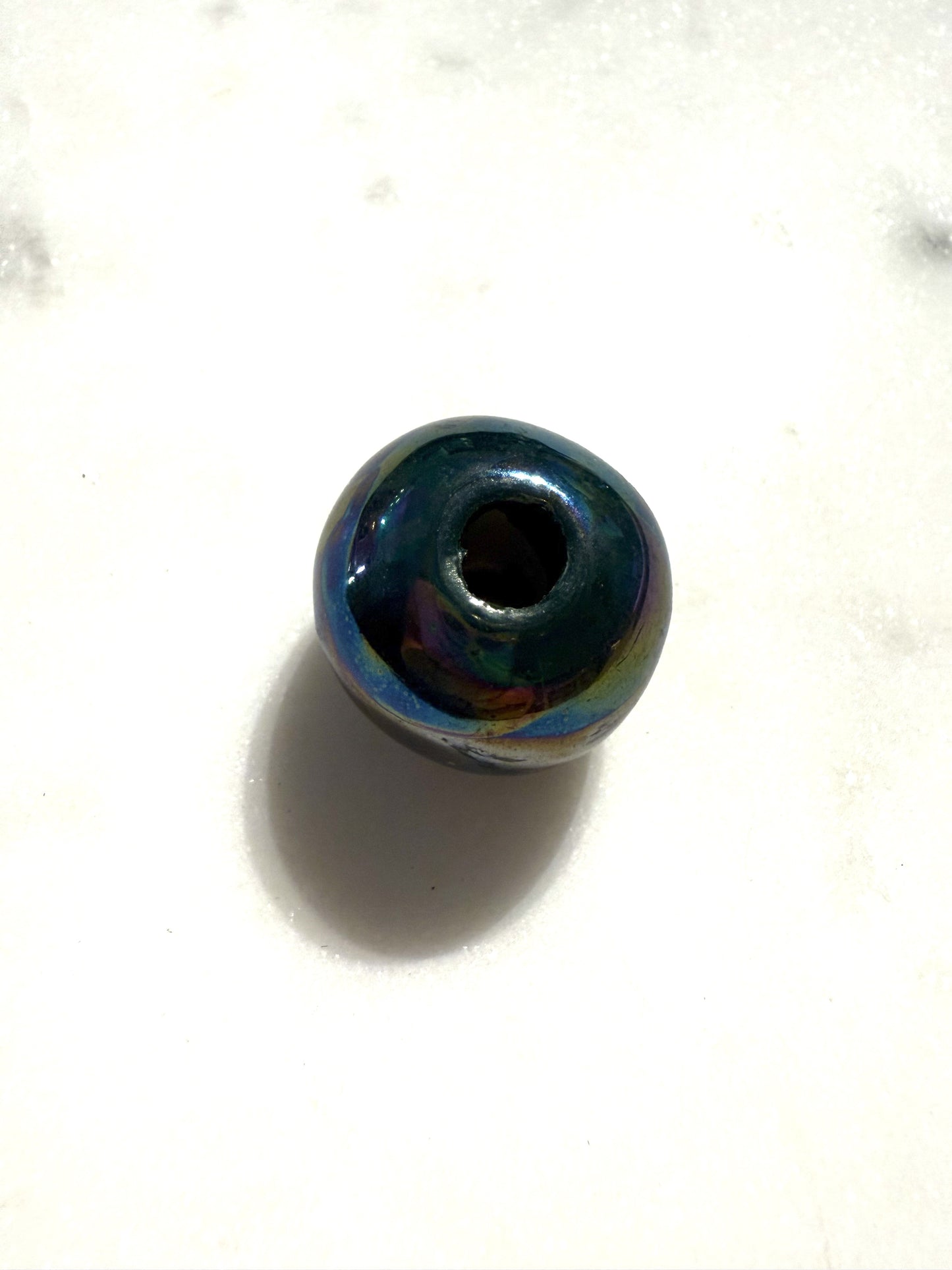 Groene keramiek kraal