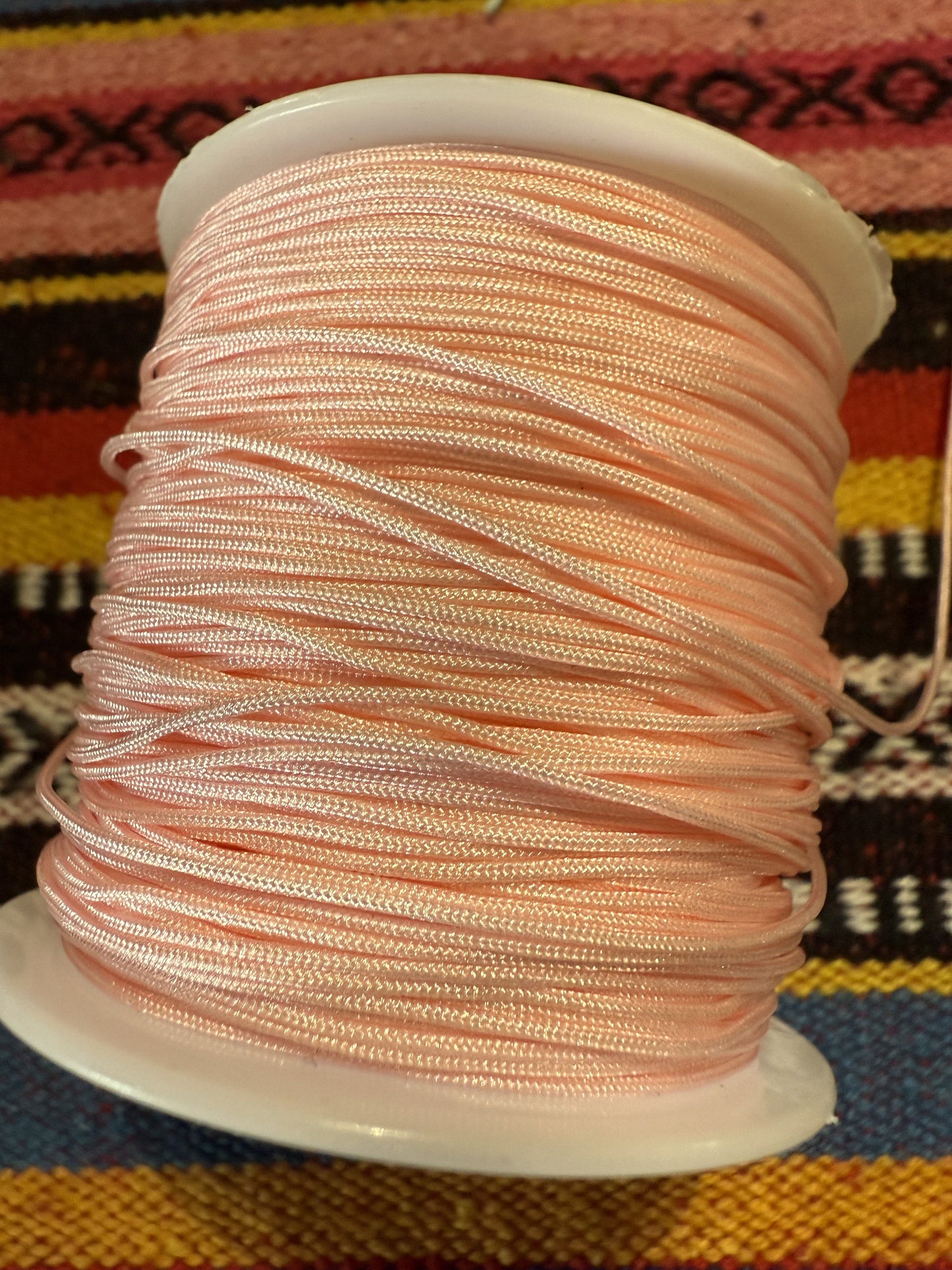 Macrame draad zalm roze( prijs is per meter )
