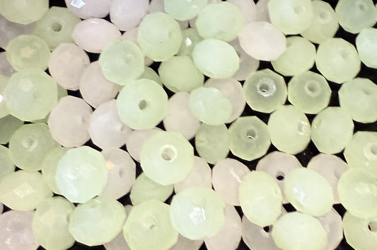 mix groen/witte facet kralen