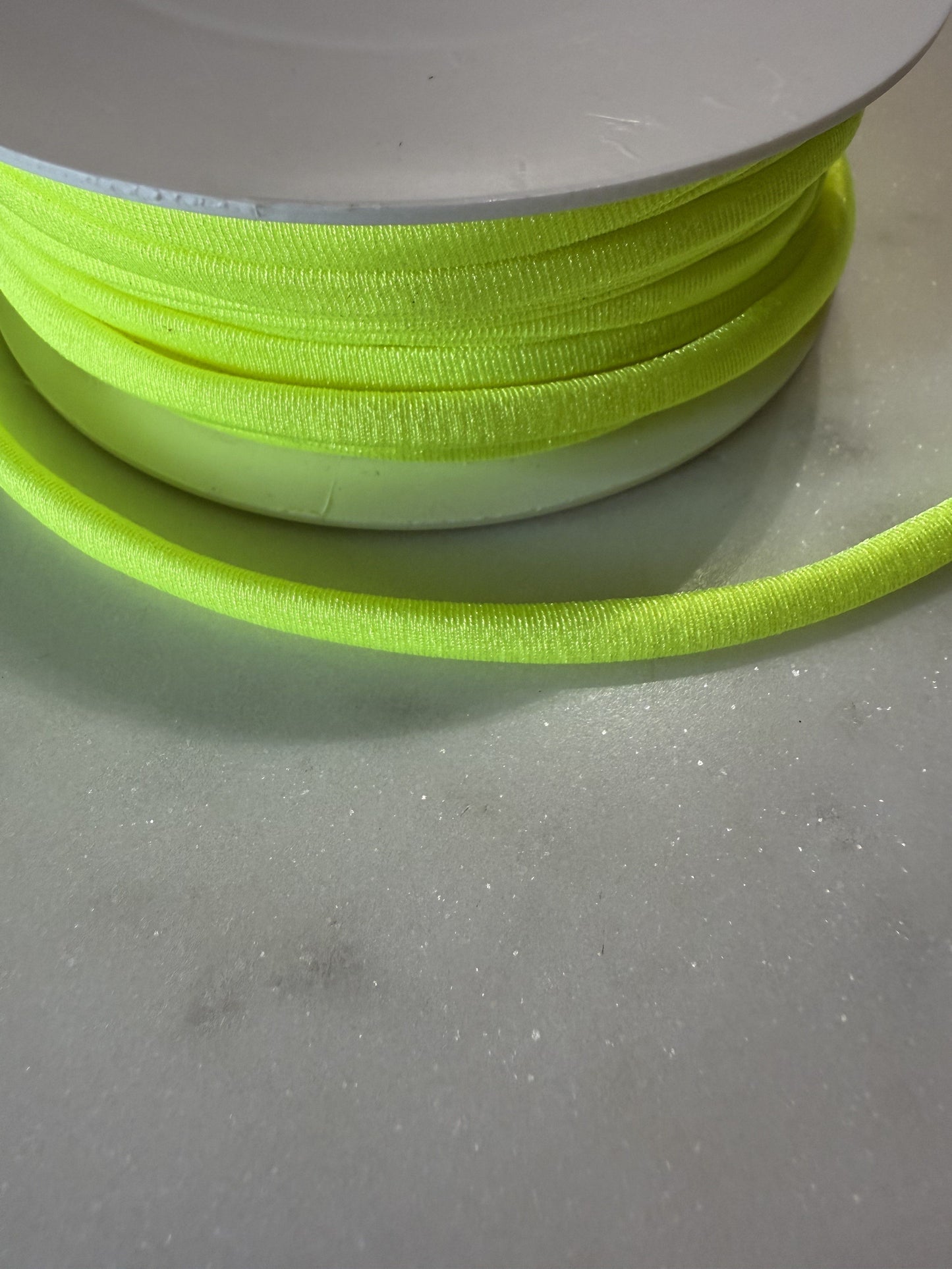 elastisch lint neon geel ( prijs is per meter )