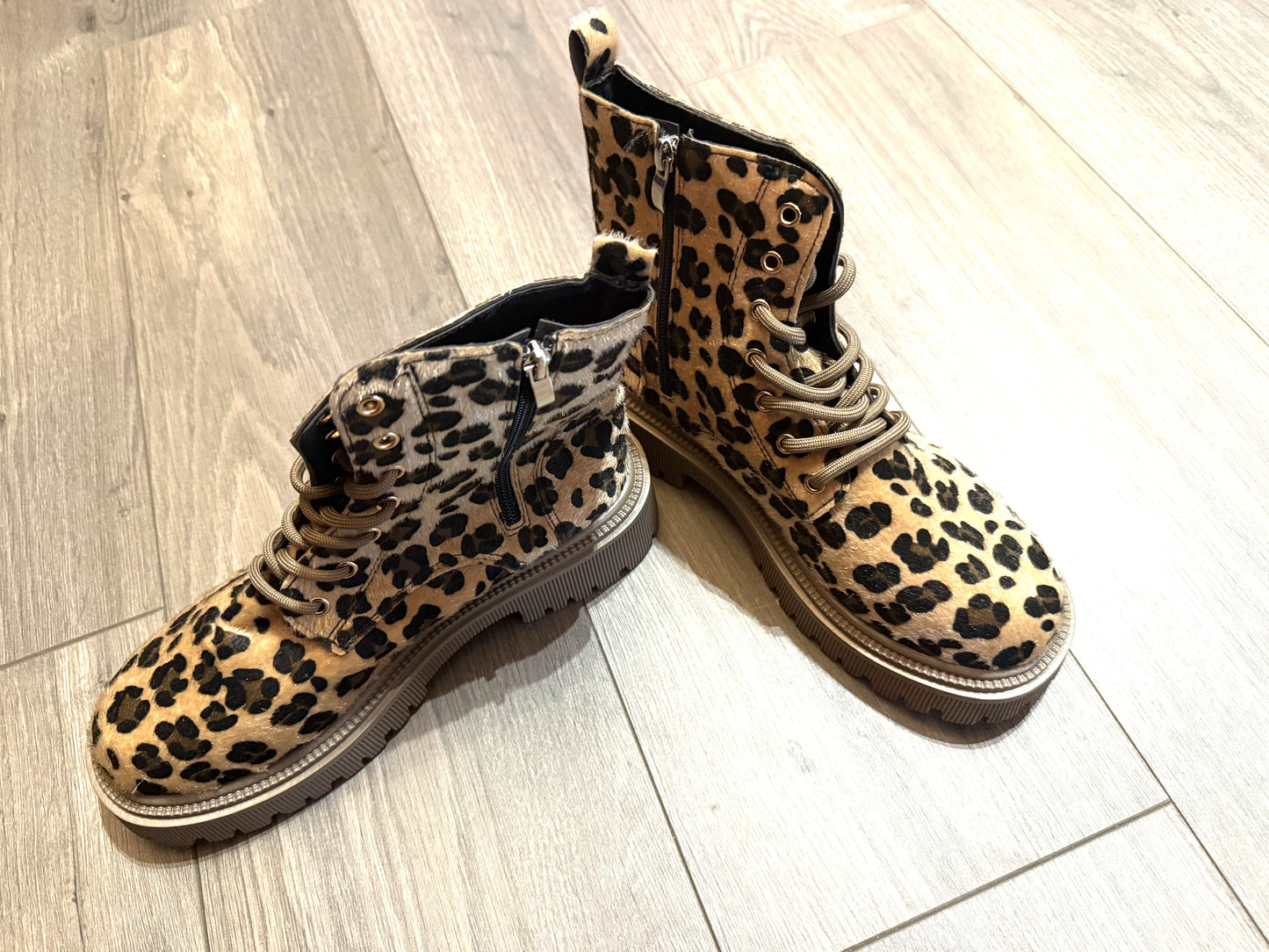 Leuke tijgerprint Boots