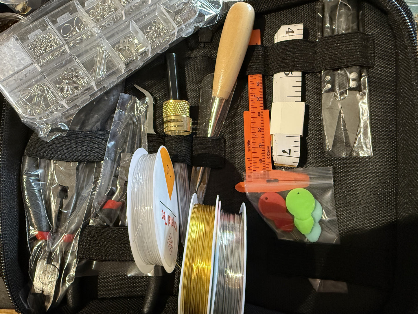 Pakket met gereedschap en materialen