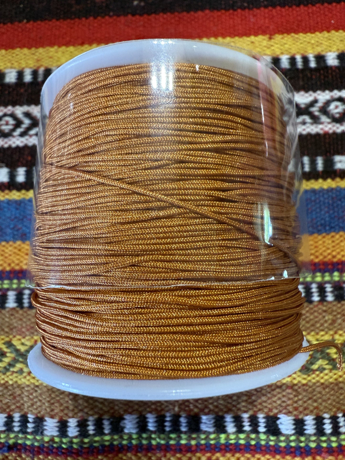 Macrame draad bruin ( prijs is per meter )