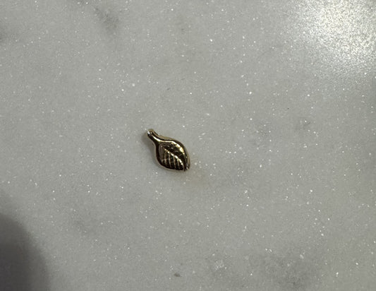 klein acryl blaadje in goud